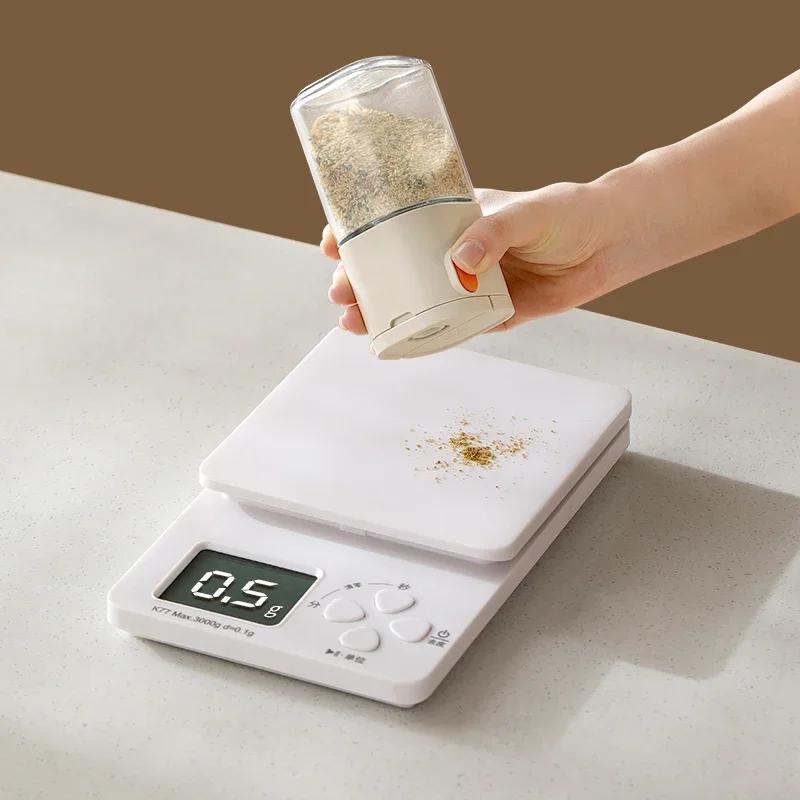 Multi-Functional Quantitative Seasoning Bottles Press-Type Glass Seasoning Bottle Kitchen Salt Jar Spice & Pepper Shakers 180ml