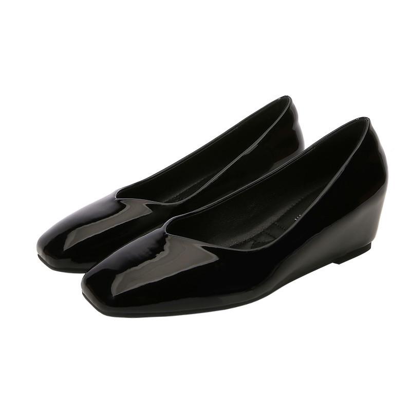 Schwarze Loafer mit verstecktem Absatz: Damen Rutschfester Keil mit Quadratischer Spitze, Professionelle Weiche Sohle für Küche, Lackleder, für Frühling & Herbst.