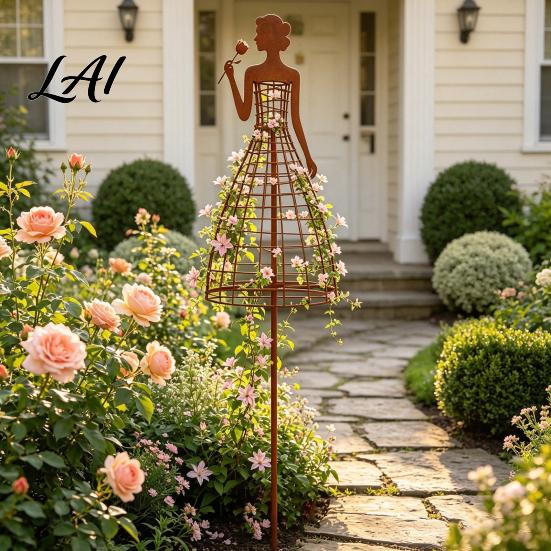 Decorative Garden Stake for Plants Vintage Metal Lady Trellis Iron Girl Shaped Plant Support Stake Outdoor Artistic Sculpture Climbing Flower