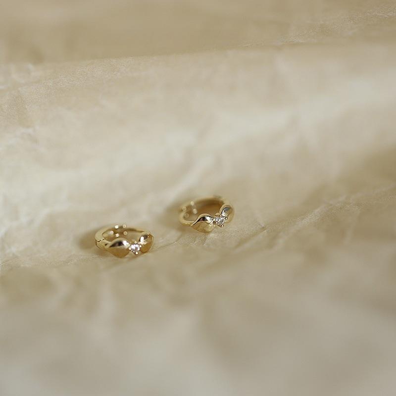 14K Gold-Plated Sterling Silver Leaf Hoop Earrings - Simple Everyday Studs 14K Gold Pair