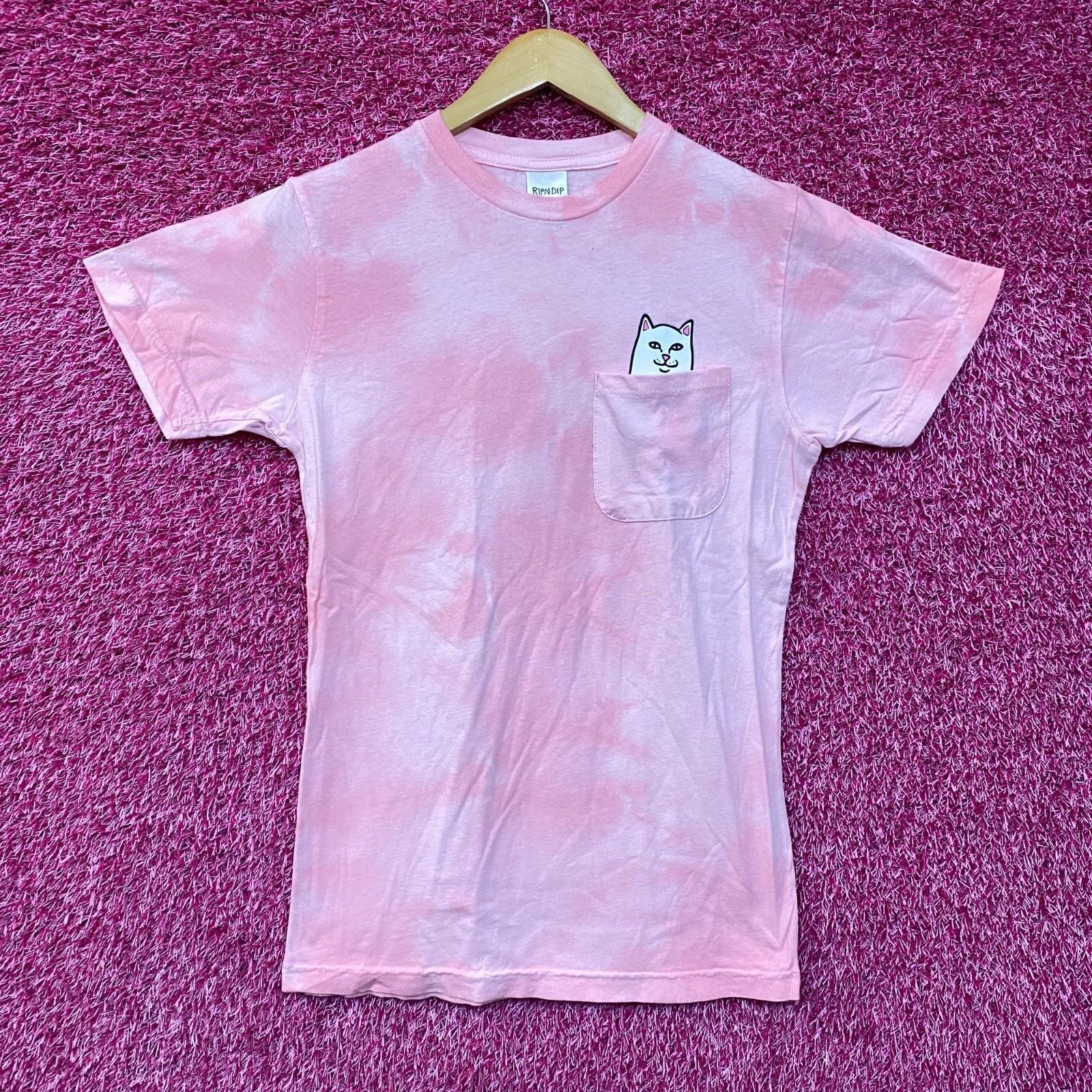 

RIPNDIP Футболка с карманом Lord Nermal Тай-дай Розовая S