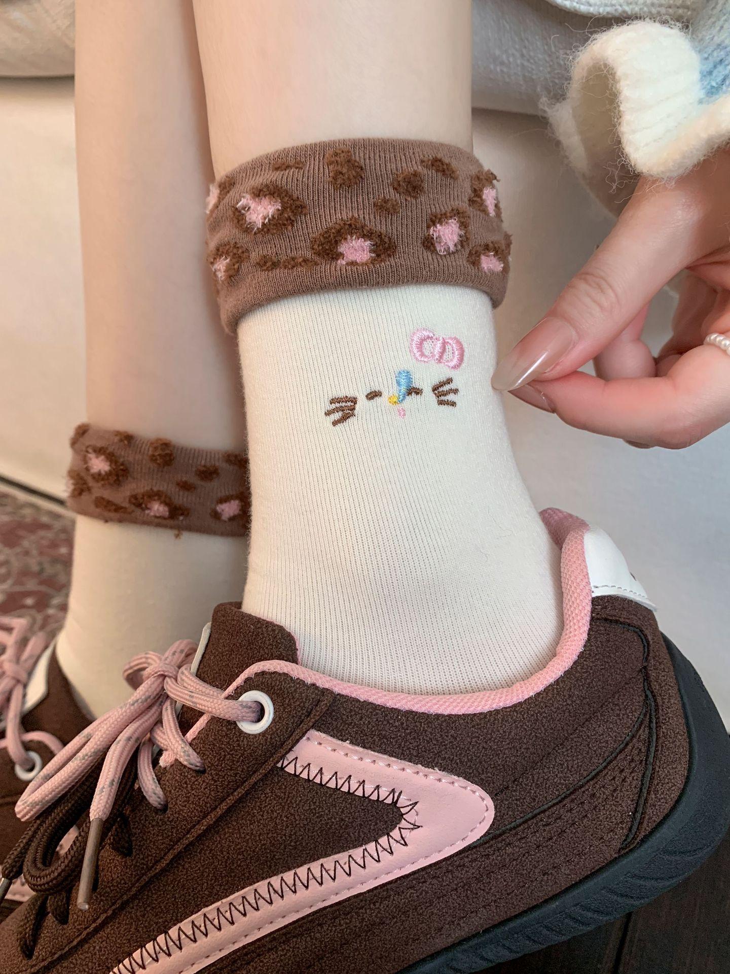 

White Lace Pile Socks Girls Cute Kitty Kitty Kitty Mid-Leg Socks Trendy Spring And Autumn Pure Cotton Stockings One size fits all