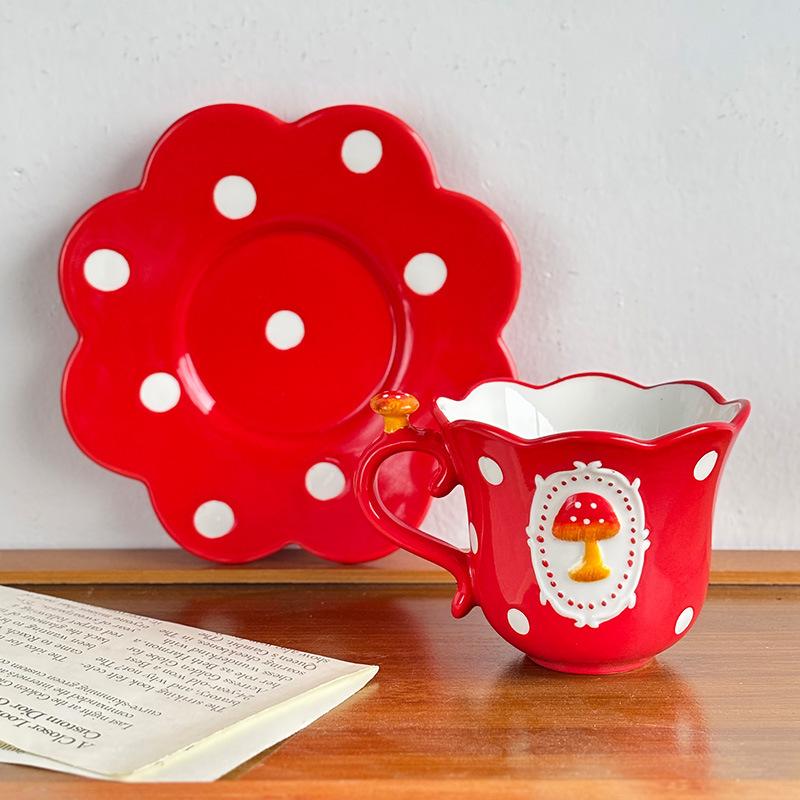 Red Mushroom High Value Coffee Cup And Saucer Set Underglaze Color Ceramic Water Cup Lace Small Fresh Latte Cup Coffee Cup
