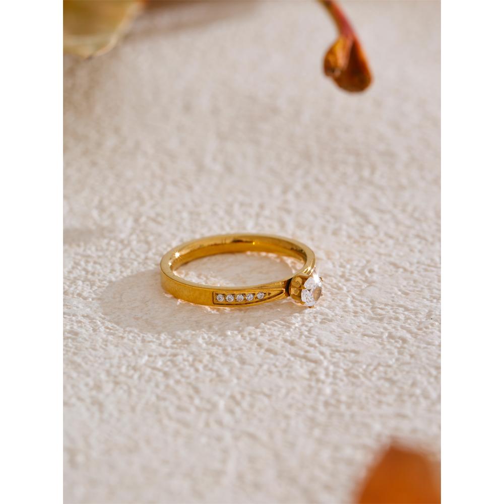 Yhpup 6789# Fashion Stainless Steel Bling Cubic Zirconia CNC Wedding Style Chic Ring 18K Gold Color Plated Finger Jewelry Gift