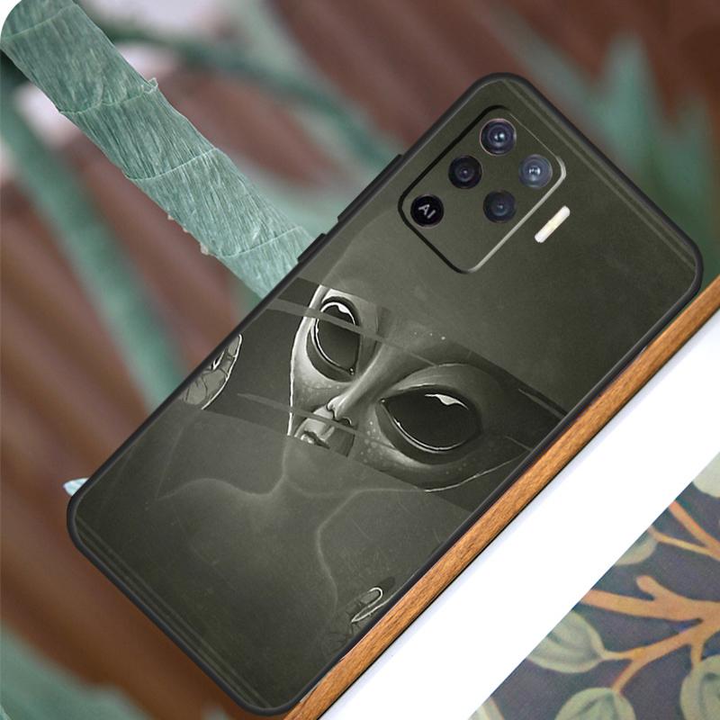 Funny Alien For OPPO A53S A57S A54S A38 A78 A58 A79 A15 A17 A77 A16 A76 A96 A52 A72 A5 A9 A94 A74 Case