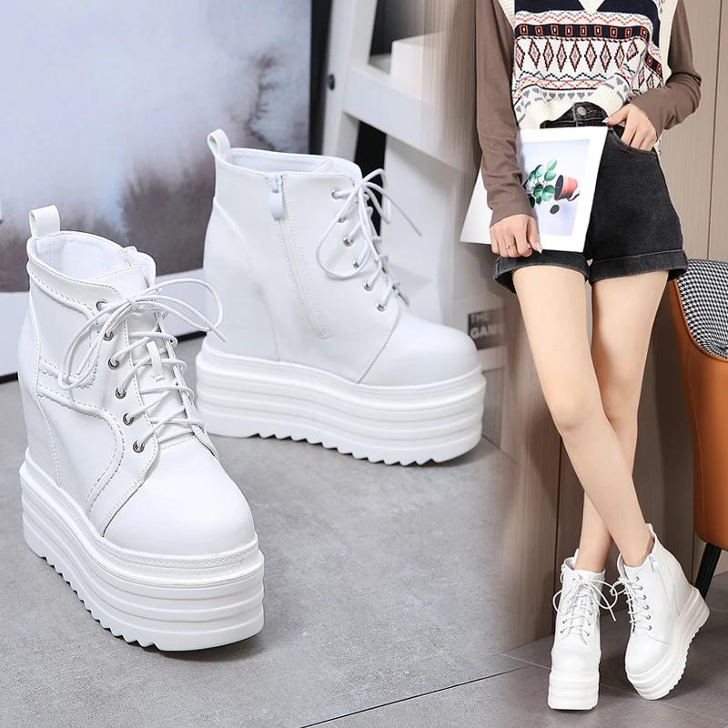 Fashion 14CM Platform Boots Goth for Women Lace Up Wedge Heel Chain Ankle Booties Studded Short Motorcycle Boots with Zipper White