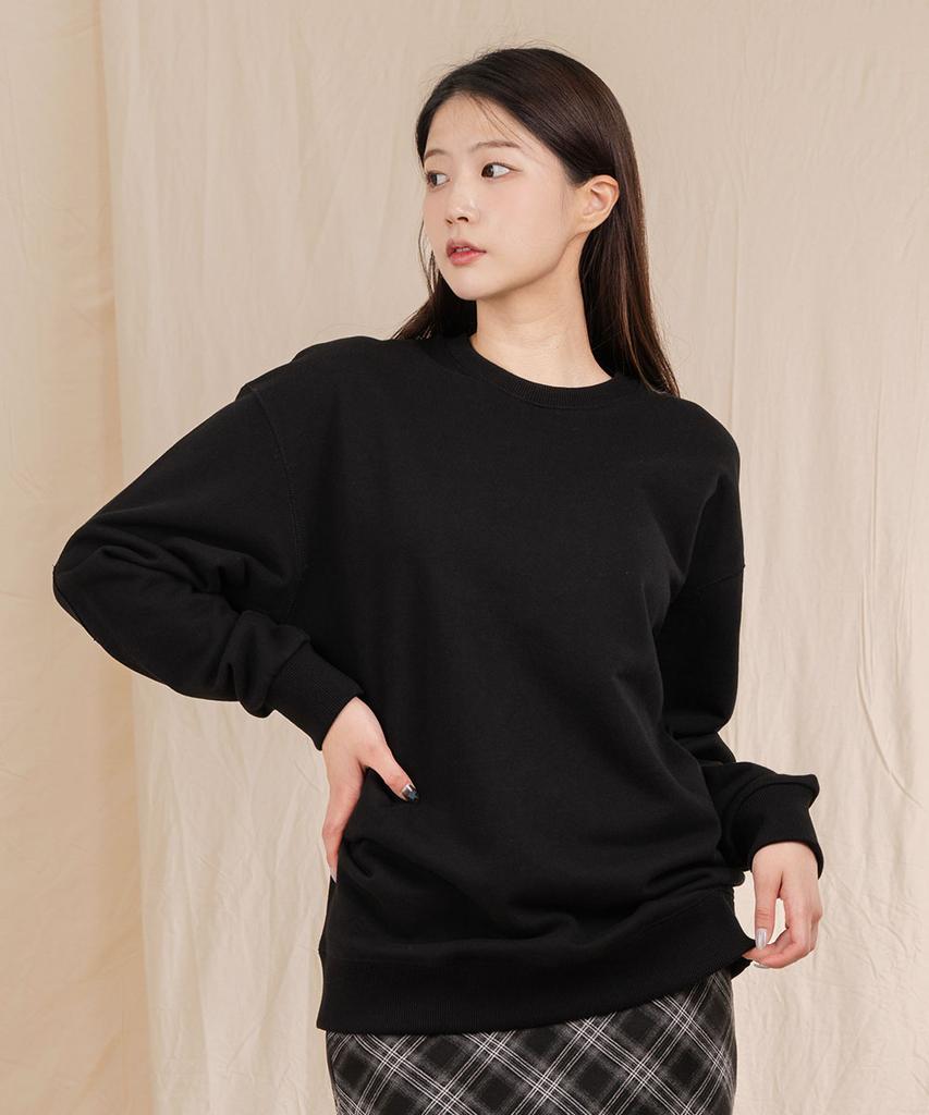 Ellamo Terry Basic Plain Bread Patch Oversized Sweatshirt [Black]