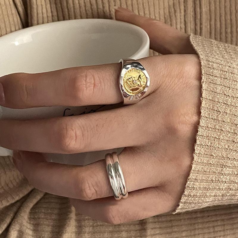 Chic Fashionable Copper Ring For Women In Distinctive Gold And Silver Colorways