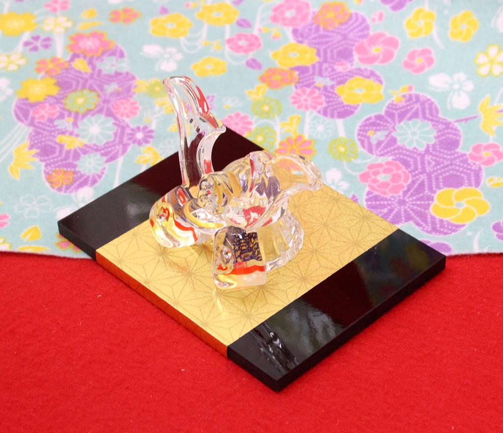 Craftsman House Boys' Day Yuu Glass Kabuto Helmet Ornament (Purple)