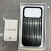 RIMOWA Authentische Koffer-Stil Handyhülle für iPhone 17 Pro Max/16 Pro Max/15/14