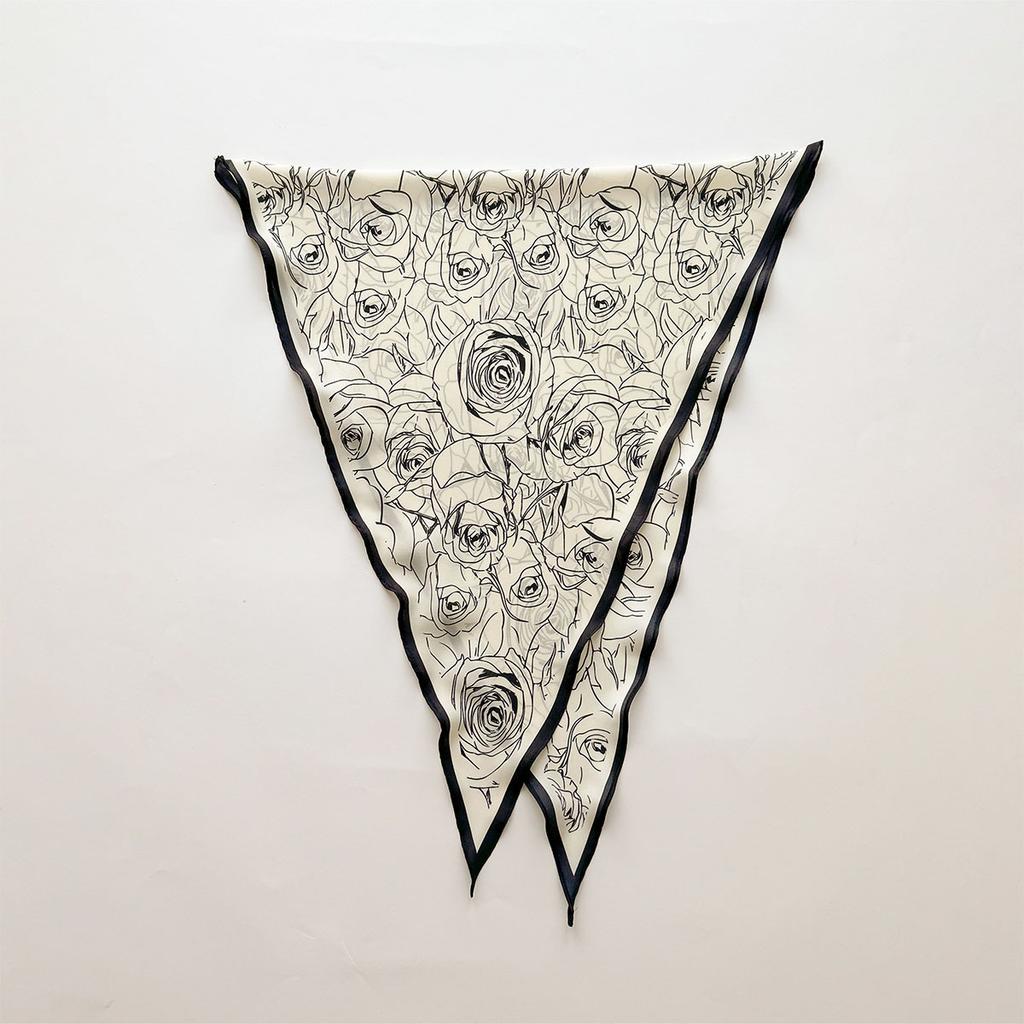 Retro Cashew Print Silk Scarf Accessories Rhombus Versatile Triangle Scarf Spring And Summer Thin Out Clothing With Shawl