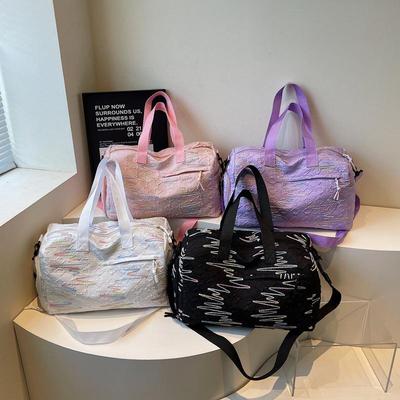 Bolsa de Viaje Grande Capacidad Estilo Coreano Graffiti - Moderna, Ligera, Cómoda para el Hombro, Equipaje Fitness para Viajes Cortos