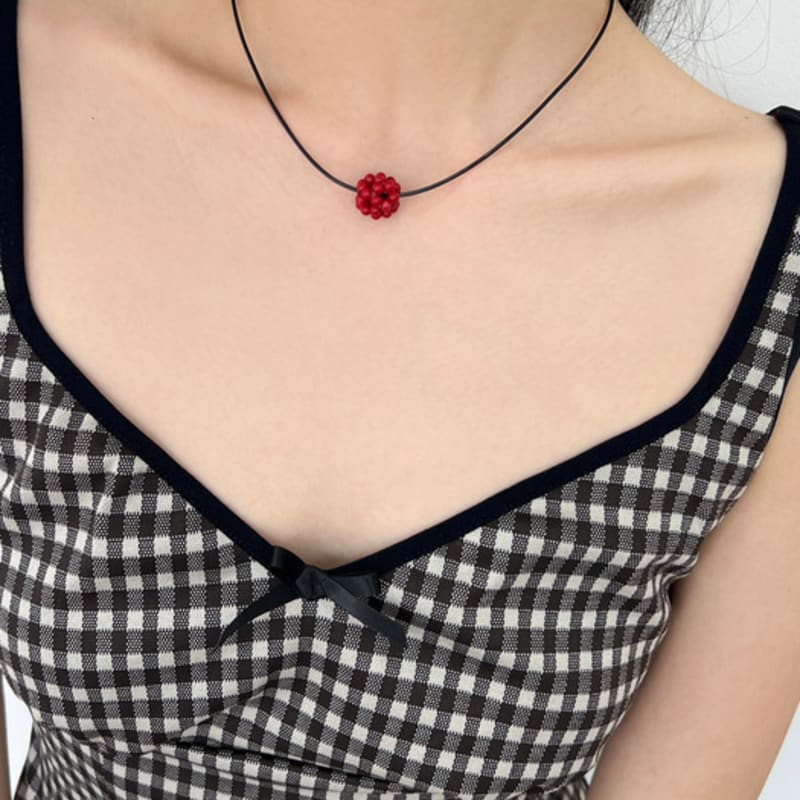 FANTASTIC PLANET Raspberry Ball String Necklace (2colors)
