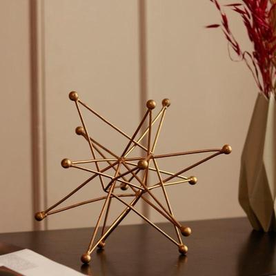 Luxury Metal Golden Star Artifacts Showpiece Unique Design Showpiece Collectible Item for Home Decoration