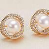 Directly supplied fashionable floral freshwater pearl earrings with a youthful and elegant style S9Silver Needle Earrings
