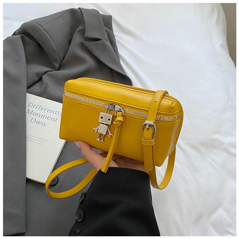 

Нишевая ретро сумка-ланчбокс Элегантная универсальная маленькая сумка Женская 2025 Новая летняя мода Суперпопулярная сумка через плечо Yellow
