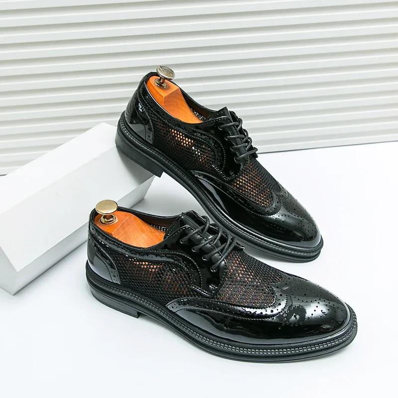 Fashion Fashion Derby Leather Men Shoes Summer Breathable White Brogue Lace Up Solid Dress Shoes Business Casual Party Wedding Shoes Men