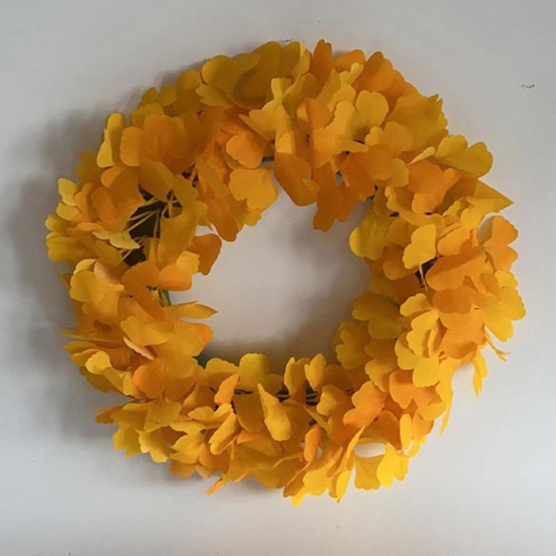 Elegant Thanksgiving Festive Door Decoration 15.75inch Artificial Ginkgo Biloba Leaf Christmas Wreath Fade Resistant