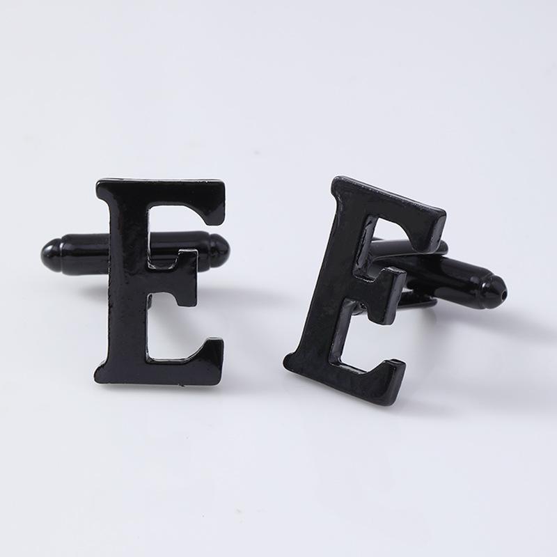 Einfache 26 Englische Alphabet Serie Legierung Manschettenknöpfe Großbuchstaben A-Z Herren Schwarz Hemd Schnalle Manschettenknöpfe Großhandel