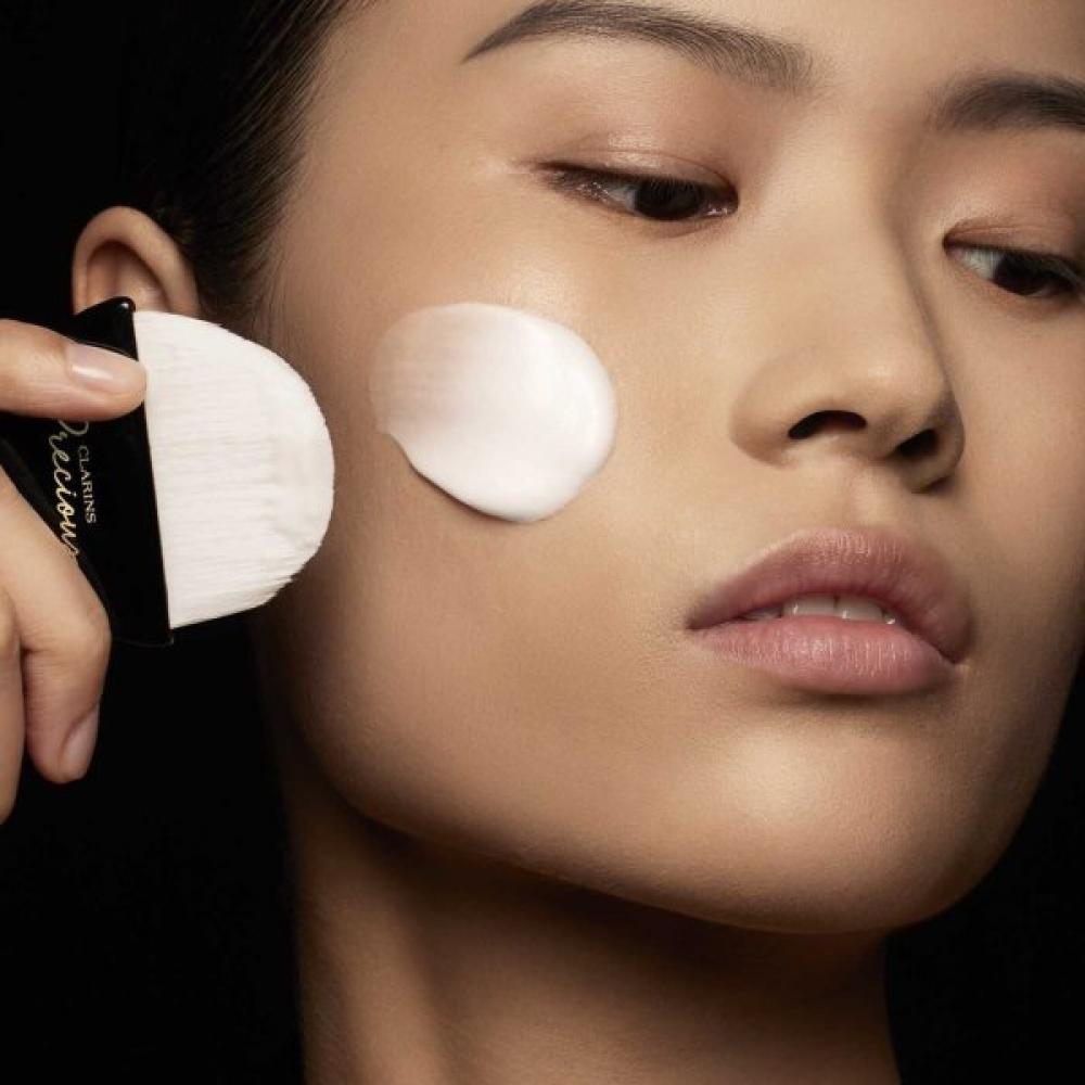 CLarins Precious La Mousse Douce Nettoyante Cleanser 125ml