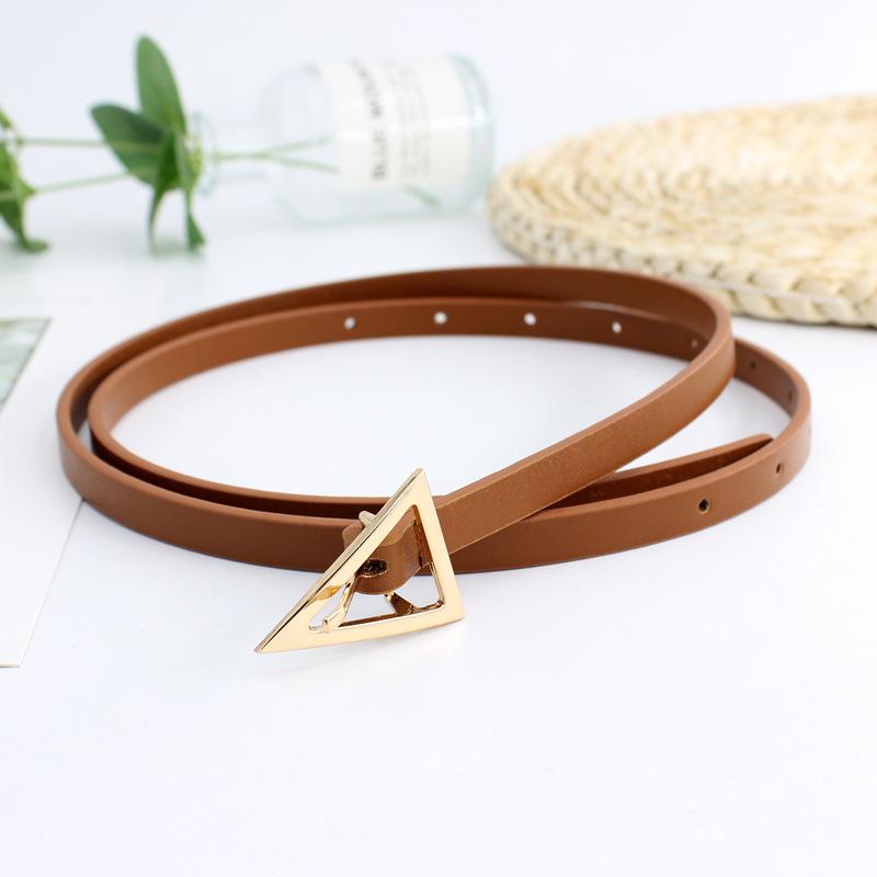 

Женские джинсы с геометрической треугольной пряжкой-солнцем, отделкой юбкой и тонким ремнем с узлом верблюд