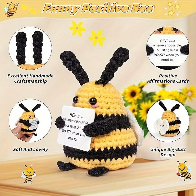 New Handmade Knitted Positive Bee Dolls Ornament Home Decoration Funny Big Butt Bee With Card Room Decor Christmas Party Gifts