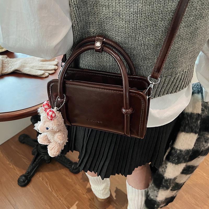 2024 Boston Contrast Color Handbag: Versatile, Fashionable Pillow Shoulder & Crossbody Bag for Women