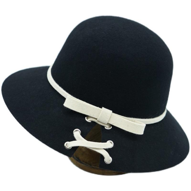 Black And White Contrasting Color Bow Small Fresh Hepburn Black Woolen Basin Hat Women'S Autumn And Winter French Retro Fisherman Top Hat