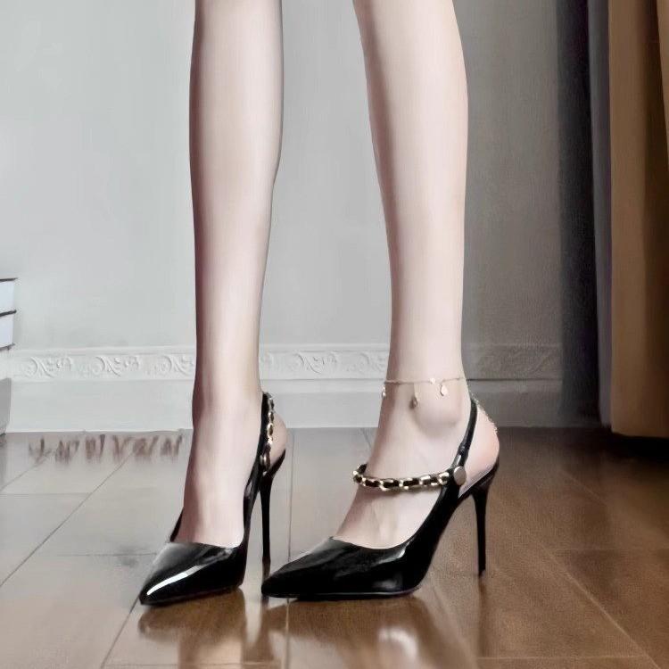 2025 new patent leather chain royal sister sexy black pointed thin heel temperament French high heels women's bag head sandals