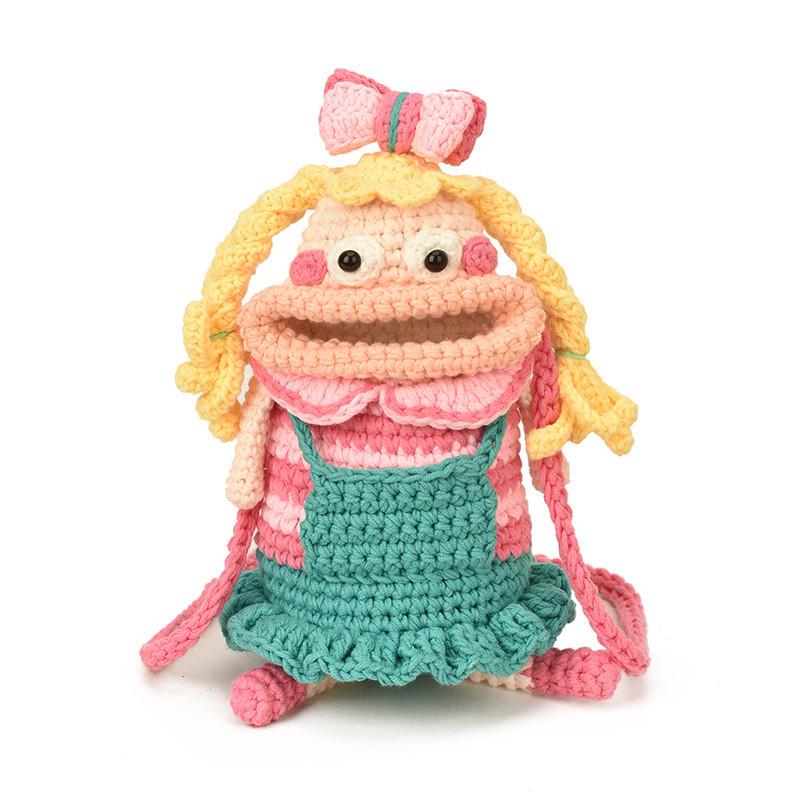 Cute Woolen Handwoven Phone Purse With Card Holder For Urban Commuting