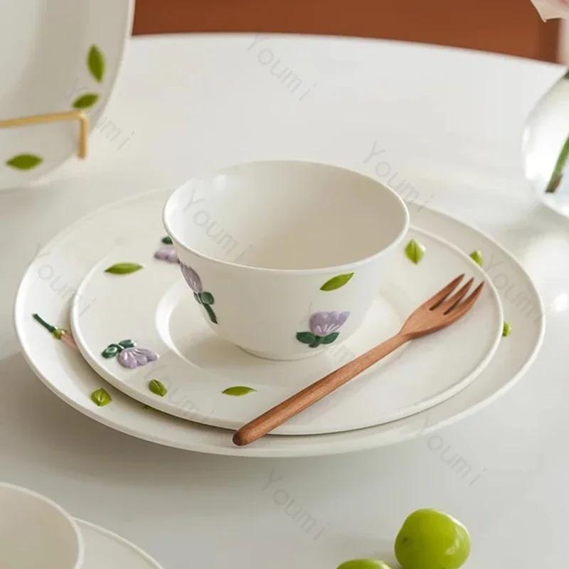 Kreative Relief Blume Keramik Platte Licht Luxus Restaurant Köstliche Salat Obst Platte Exquisite Hause Gerichte Esszimmer Platten