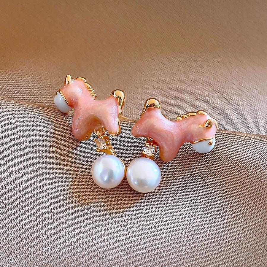 Korean sweet dripping oil natal year pony pearl earrings stud earrings cartoon cute earrings
