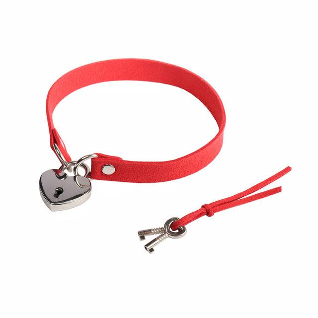 New Pattern Women Sexy Gothic Lock Harajuku Chocker Necklace Heart Key Rivets Black Goth Punk Chokers Gothic Choker Necklace