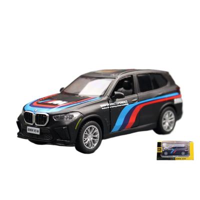 1/43 BMW X5 M Modello di Auto Giocattolo per Bambini CCA Welly SUV Sportivo Miniatura Ruote Libere a Retrazione Diecast Lega Collezione Regalo Ragazzi