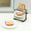 Mini-Toaster Modell 1:12 puppenhaus Zubehör Simulation Miniatur Toaster mit 2 Abnehmbare Toasts für Küche Szene
