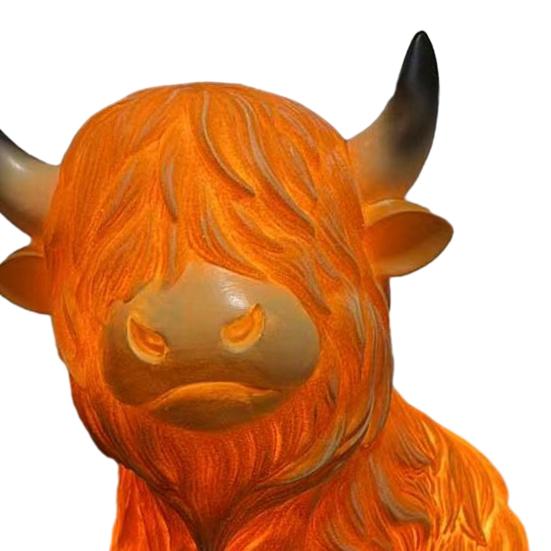 Highland Cattle Night Light Handcrafted Resin Lamp with Amber Glow Cute Desk Decor Bedside Reading Light Unique Gift for Animal Lovers & Rustic Home