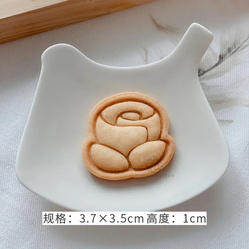 Valentine's Day Cookie Cutters Mini Cartoon Biscuit Mold Rose Flower Heart-shaped Cookie Stamps Household Pressable Baking Mold