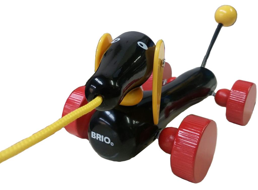 BRIO Douche Pull Toy [Dog Toy] for Ages 1 and Up (Pull Cart, Wooden, Educational Toy) 30332