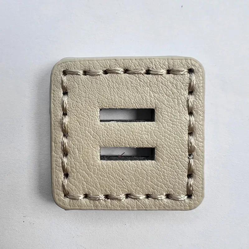 

5 шт. Креативних великих квадратних ґудзиків довжиною збоку 3,8 см. Барвисті ПУ, ґудзики з 2 отворами Зимове пальто Великі ґудзики 3.8cm хакі