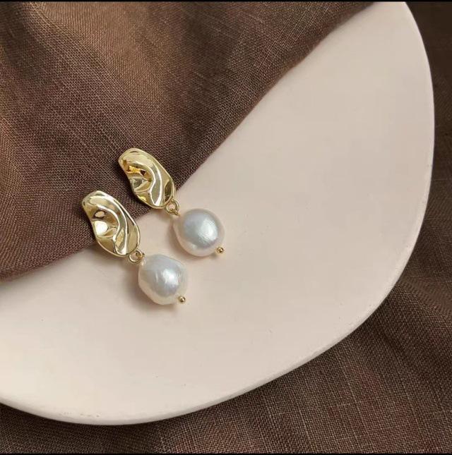 S925 Silver Needle Pearl Stud Earrings for Women