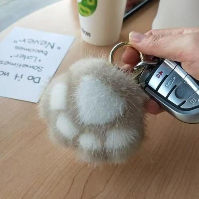 1 Piece Cat Paw Plush Pendant Bag Ornaments Cute Little Paw Car Key Chain Bag Pendant Keyrings Birthday Gift