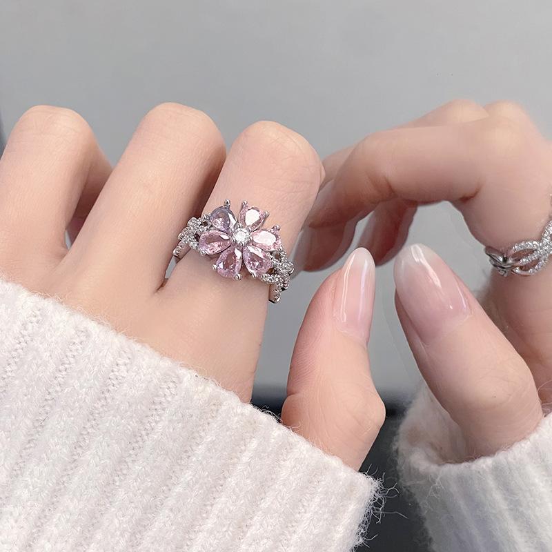Růžová série Mašlička Plný diamant Zir***** Pero Prsten Květina Lehký luxus Špičkový niche design Prsten