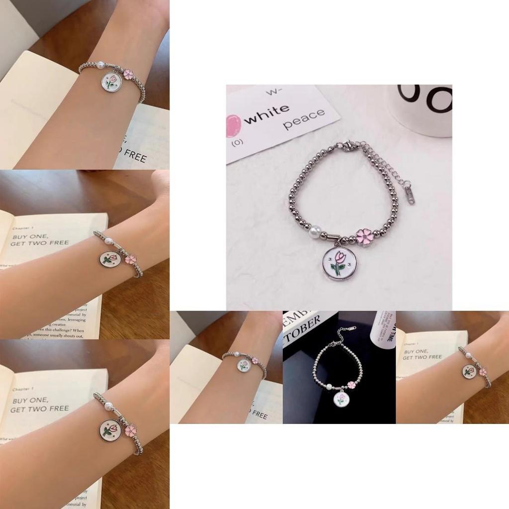 Exquisite Minimalist High-end Tulip Bracelet For Women Fashionable Commuter Style