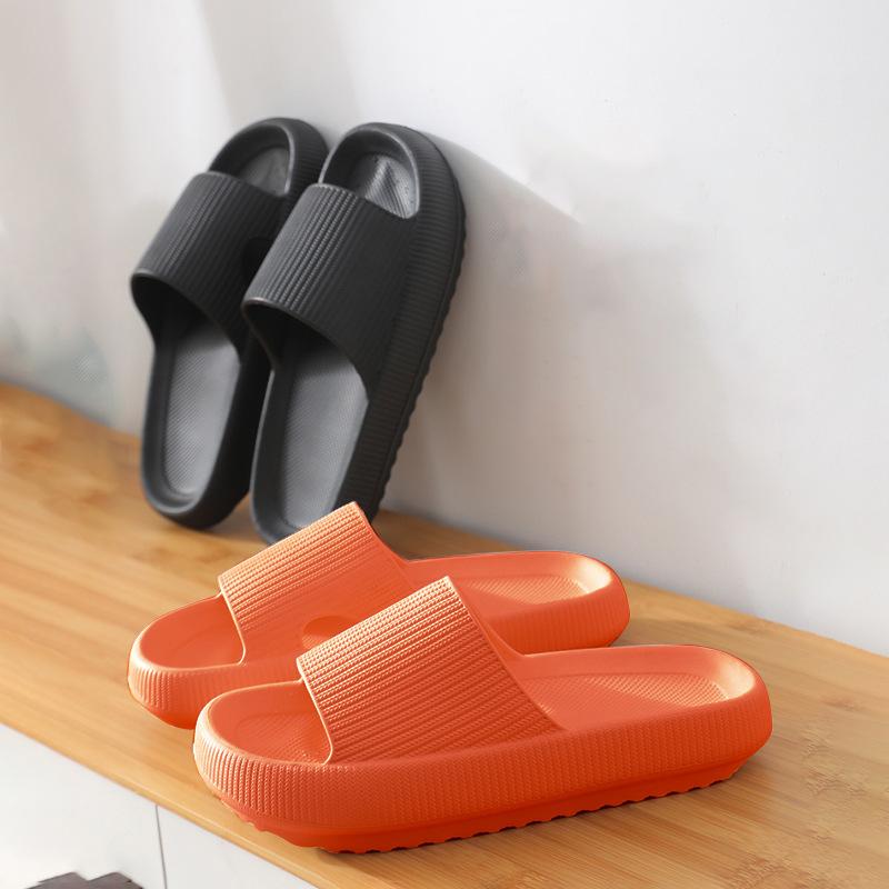 Fashion Smile Pop Summer Simple Style Thick Sole Slippers Indoor Casual Slippers Men Non-slip Bathroom Shoes Men Breathable Sandals