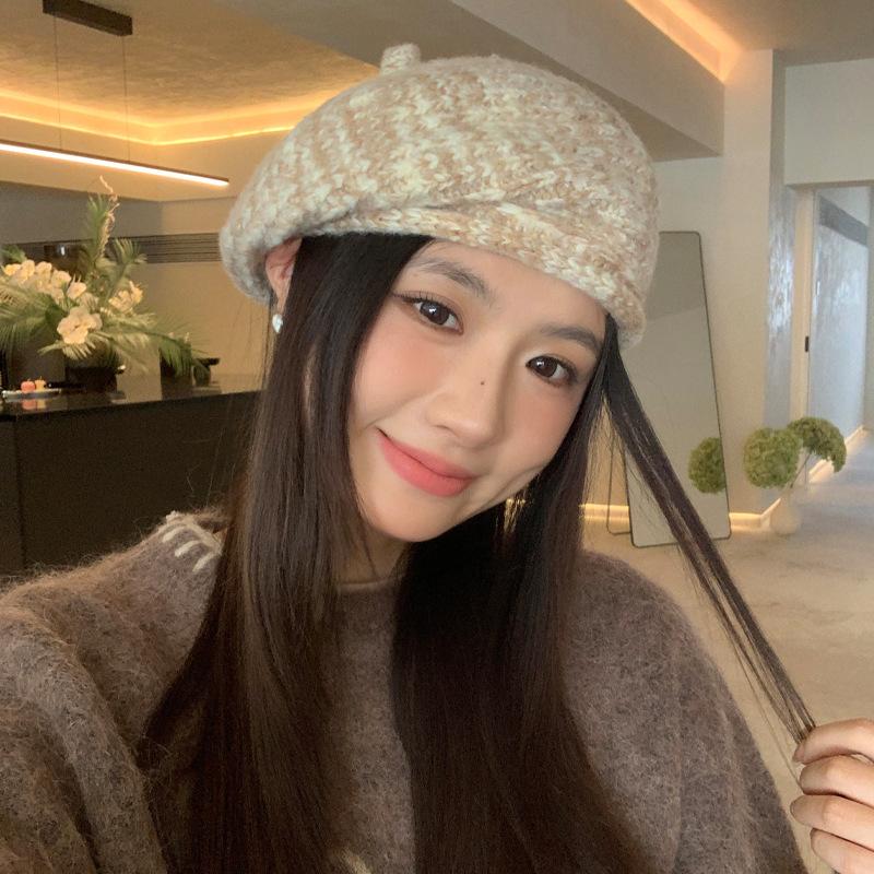 Winter hat women's fleece warm knitted wool hat big head circumference beret fashionable versatile stacking hat