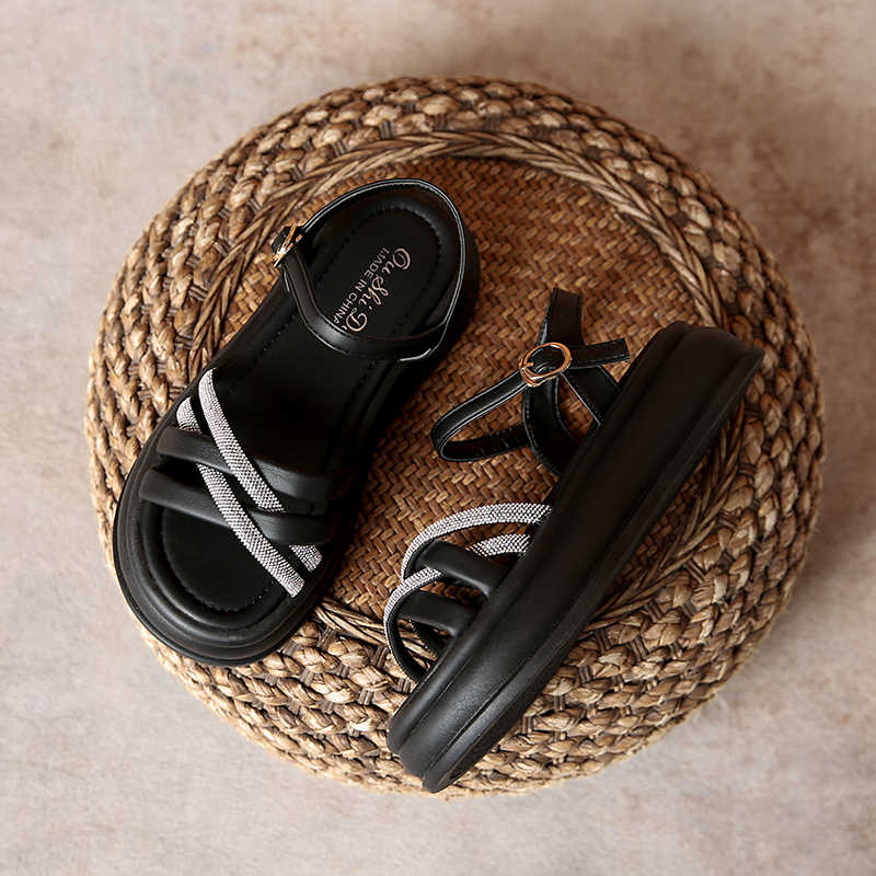 Fashion Ventilation Super Lightweight Women's Brand Women's Slippers For Home Shoes Green Sandals Woman Sneakers Sport Sports