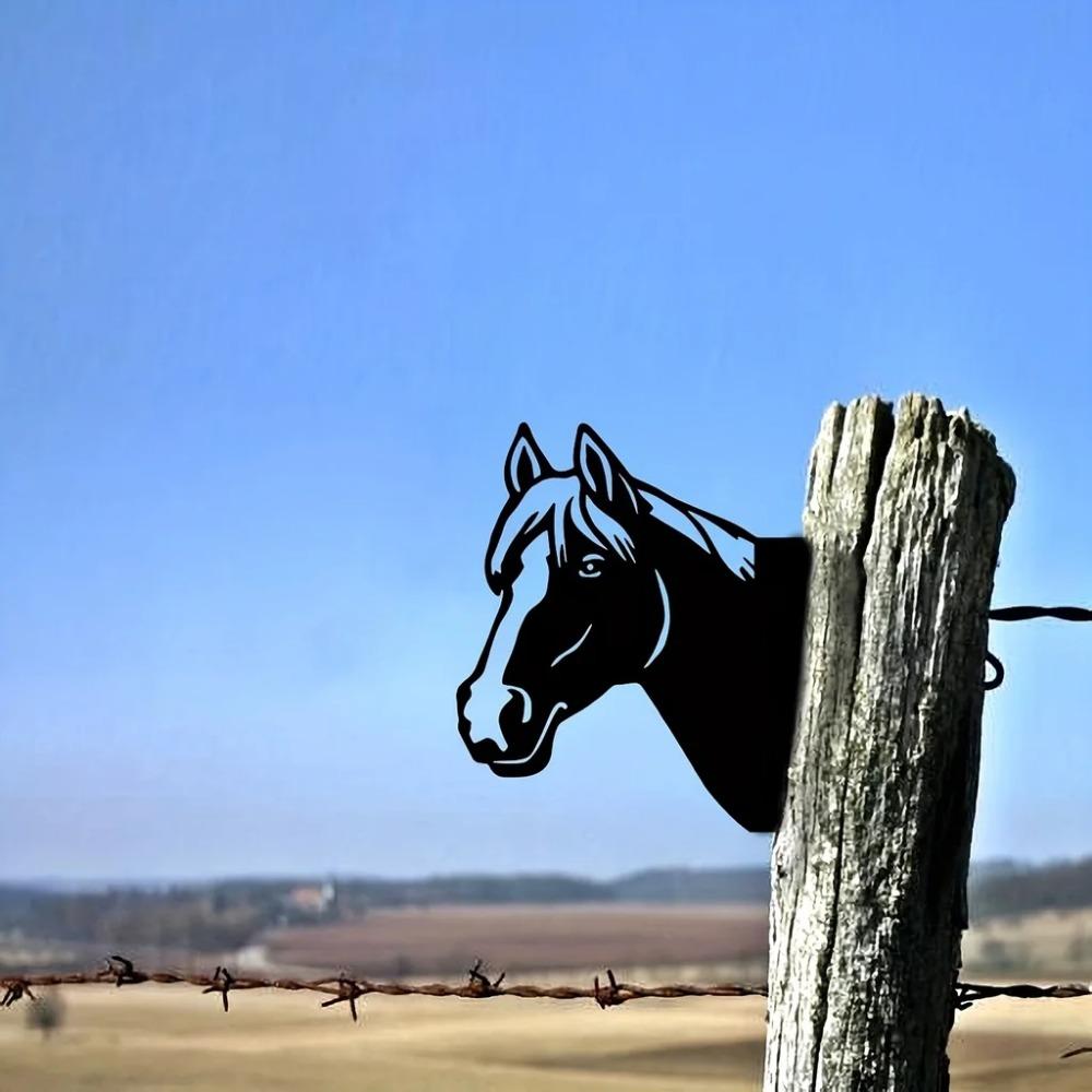 Kuta Sylwetka Żelazna Kształt Głowy Dobrze Ułożonego Konia Ozdoba Palik Ogrodowy - Idealna do Dekoracji Domu Pokoju Ściany