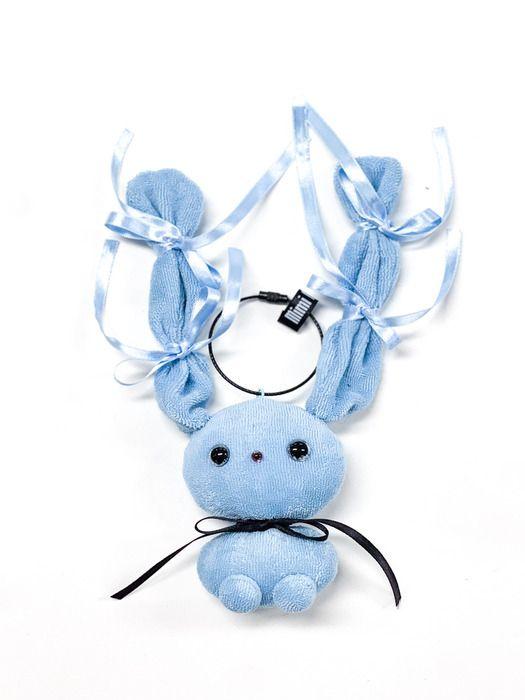 mimi monde Ribbon bunny keyring (Romi) No glasses option