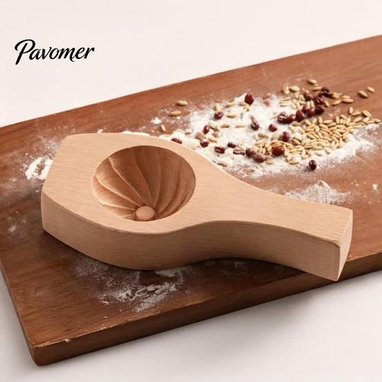 Dough Press Tool Wooden Bun Mold with Handle, Manual Baozi Maker Mold, Kitchen Baking Accessories Easy DIY Ravioli Pastry Presser Flower Edges
