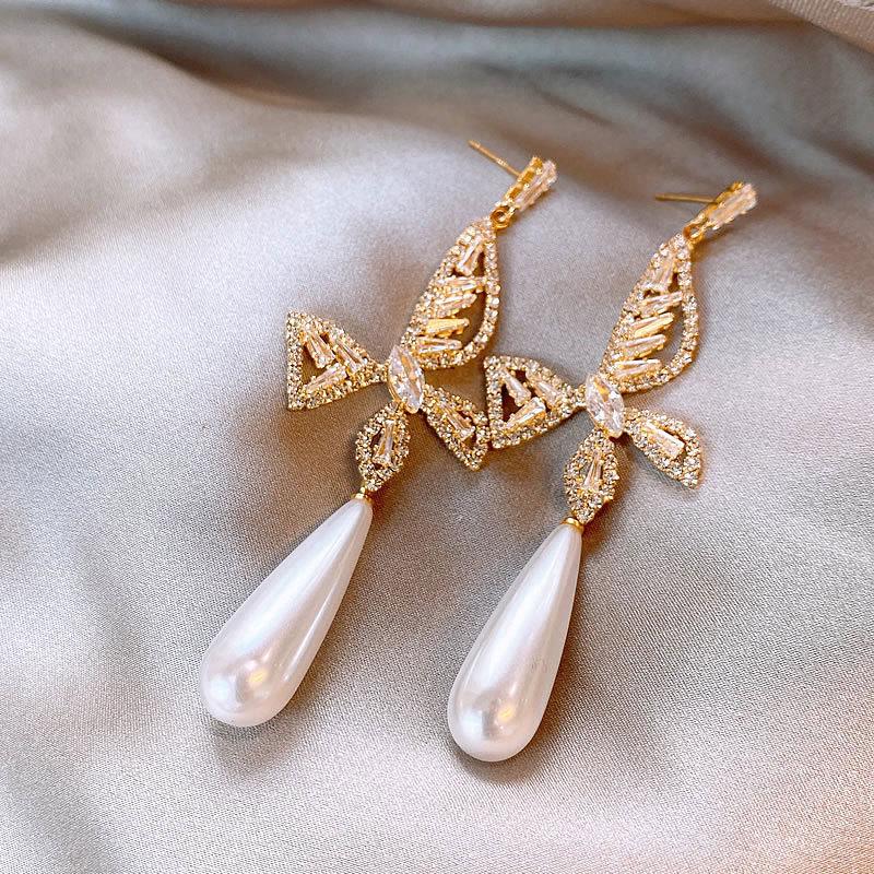 

Элегантные серьги-подвески «Бабочки» с жемчугом и цирконом для женщин - Роскошный летний стиль золотой